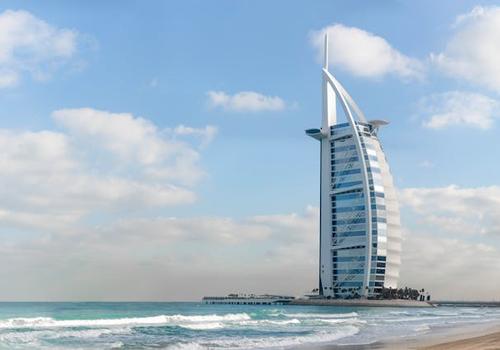 Exploring Dubai - A Jewel in the Desert